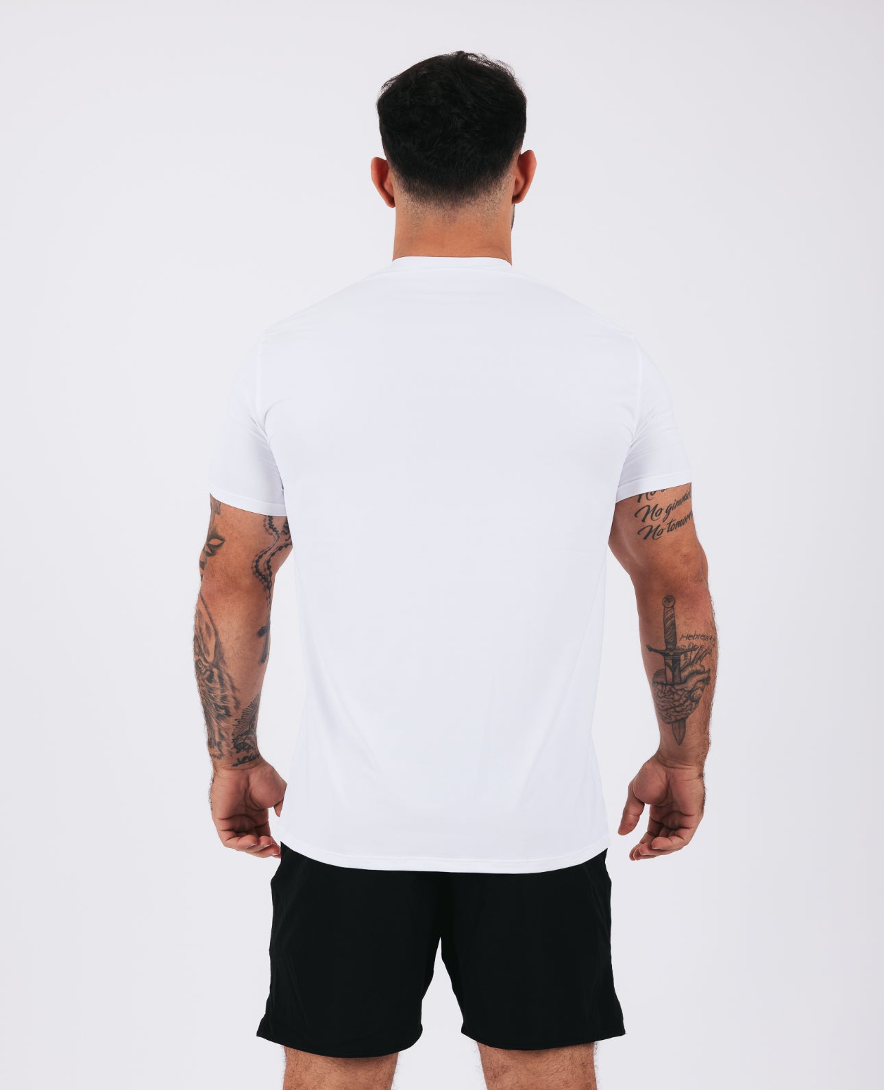 T-SHIRT BASIC WHITE (With Brown Signature)