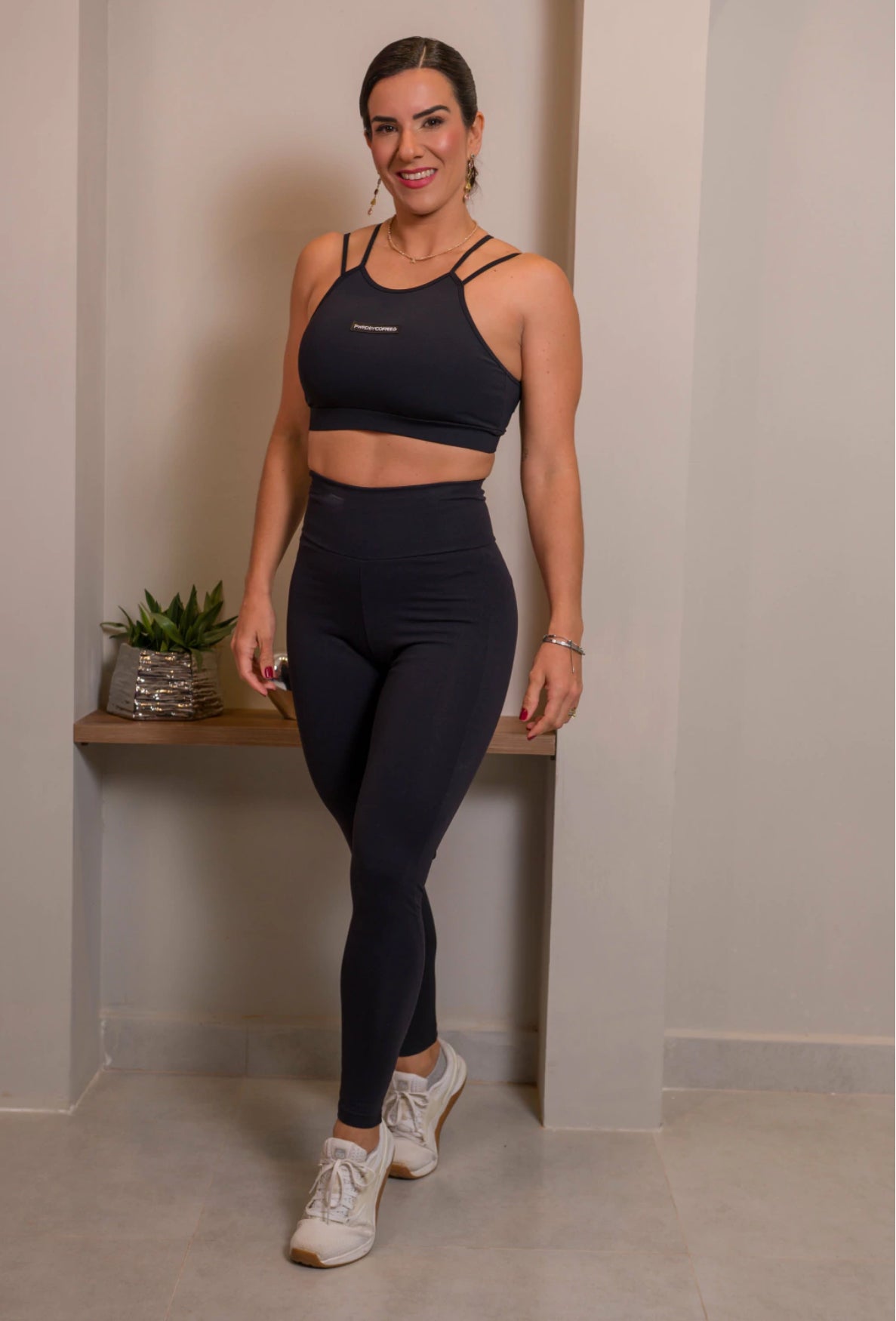 LEGGINGS BLACK BUTT-LIFTING WITH SILK