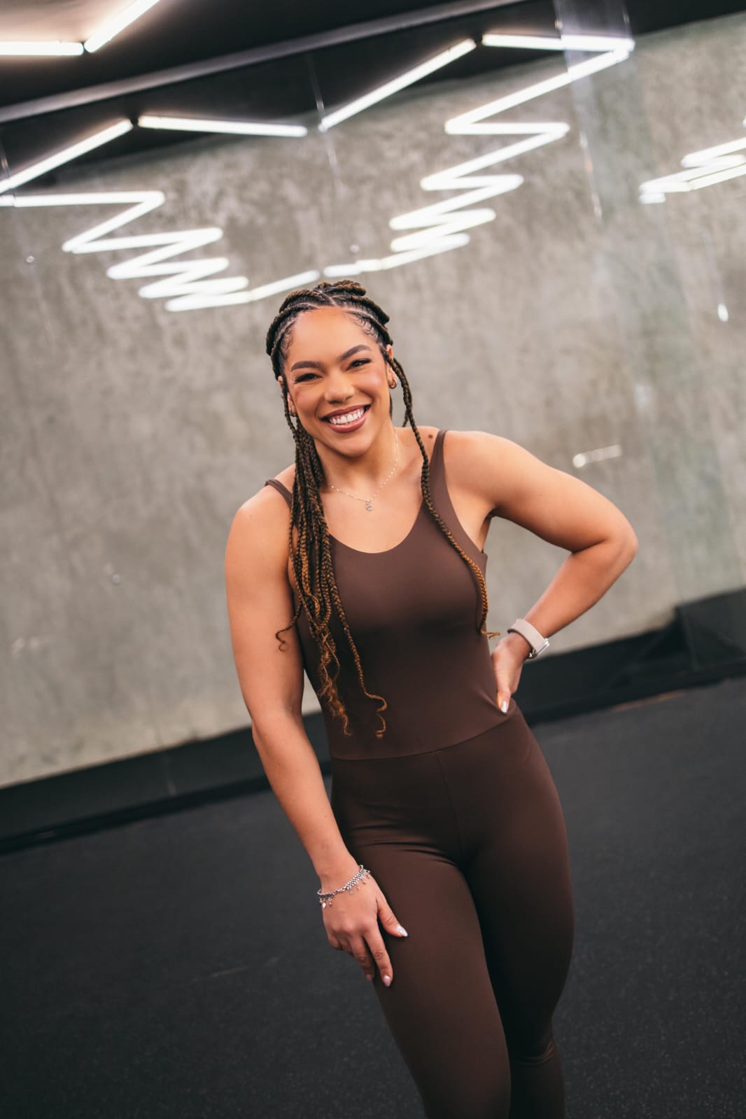 FULL-LENGTH JUMPSUIT BROWN