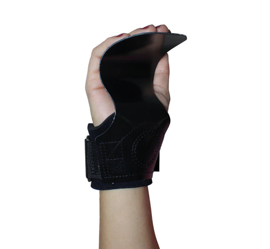 GRIP PWRD & SKYHILL BLACK