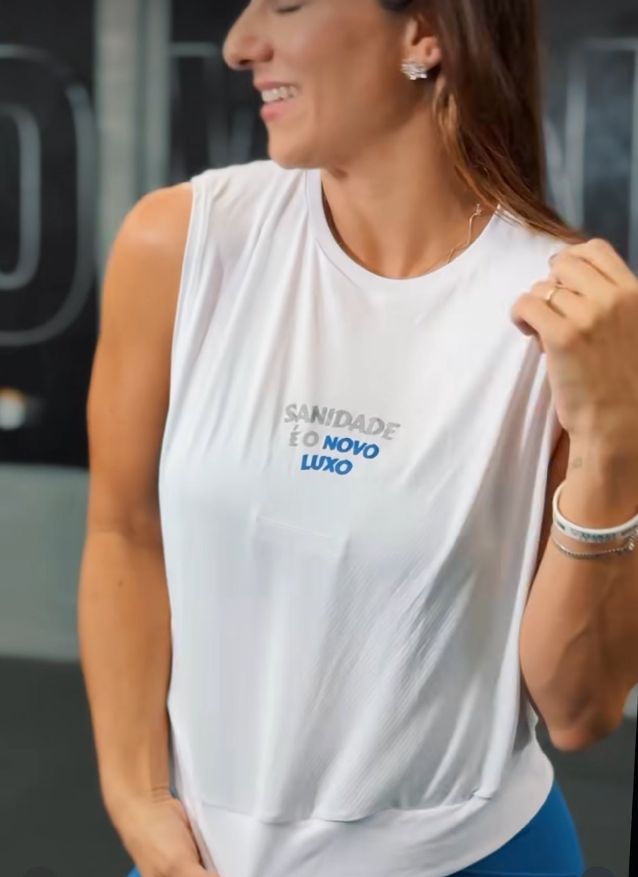 TANK TOP “ Sanidade é o novo Luxo” (Sanity is the new luxury)